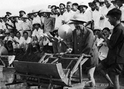 Kỷ niệm 133 năm Ngày sinh Chủ tịch Hồ Chí Minh